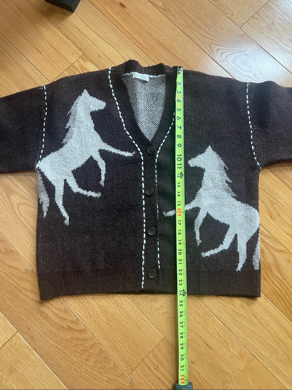 Illa Illa Cozy Brown horse Pattern V-Neck Button Cardigan Sweater - Picture 6 of 8